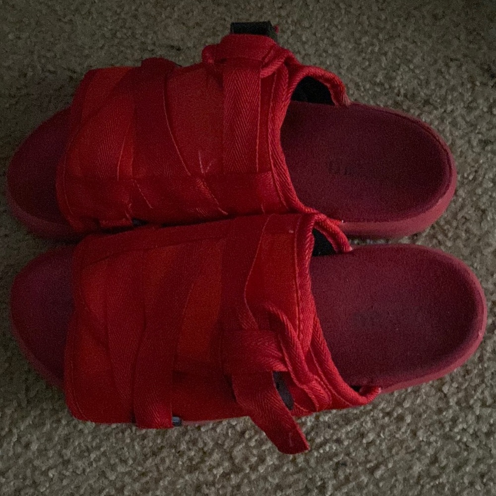Red Draco Slides